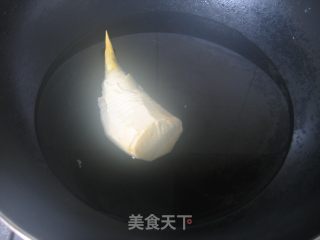 李李的滋味-----蓬蒿菜炒鱼面筋的做法步骤：2