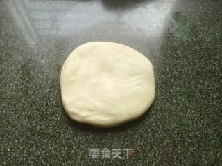 【奶味螺旋银丝卷】的做法步骤：3