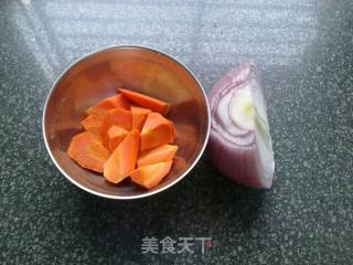 【洋葱炒豆腐卷】的做法步骤：4