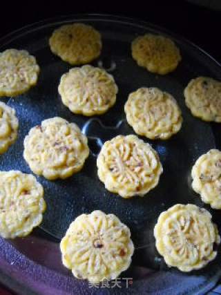 微波玫瑰酥饼的做法步骤：4