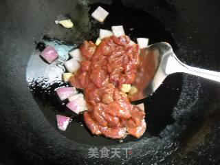 韭菜花爆猪肝的做法步骤：2