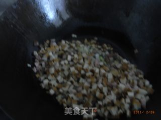 弦妈妈手擀炸酱面的做法步骤：2