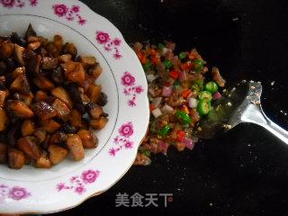 干煸花菇的做法步骤：2