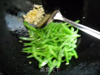 豆角木耳鸡丝的做法步骤：2