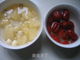 李李的滋味---银耳羹的做法步骤：2