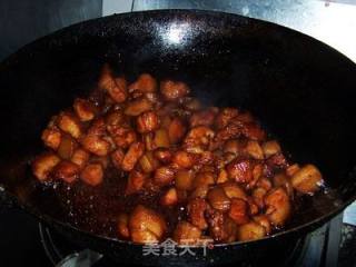 红烧肉炖腐竹的做法步骤：4