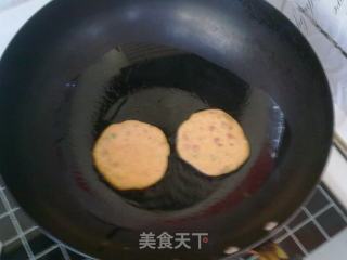 鸡蛋小饼的做法步骤：2