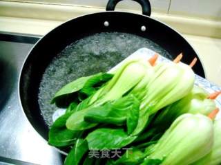 味道浓厚香辣的“干烧冬笋”的做法步骤：3