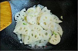 柠香脆莲藕的做法步骤：2