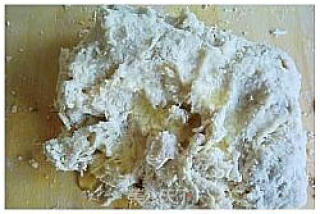 雪菜盒子的做法步骤：2