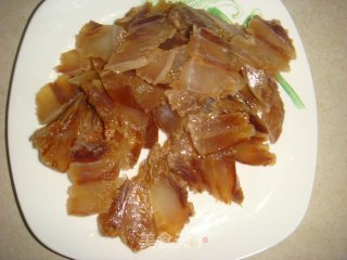 蒜香腊肉的做法步骤：2