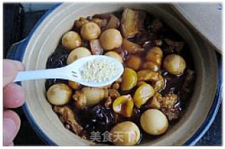 老佛爷红烧肉的做法步骤：2