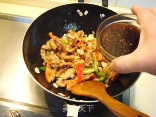 北方传统菜，家庭小炒“焦溜肉段”的做法步骤：4