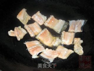 【父亲节】--- 三文鱼骨烧凉瓜的做法步骤：4