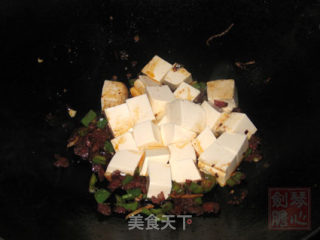 腊肠豆腐的做法步骤：4