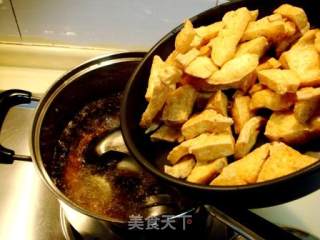 正宗老北京风味儿“卤炸豆腐”的做法步骤：3