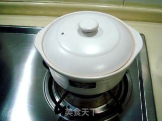 简单悠闲美食“腊味双拼煲仔饭”的做法步骤：2