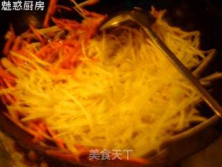 精肉炒三丝的做法步骤：2