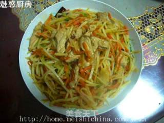 精肉炒三丝的做法步骤：2