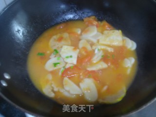 番茄煮年糕的做法步骤：2