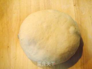 葡萄干柠檬口味的“咕咕洛夫面包”的做法步骤：6