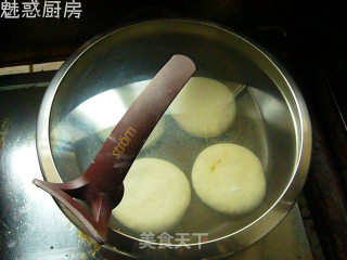 芹菜肉火烧的做法步骤：2