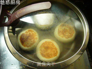 芹菜肉火烧的做法步骤：2