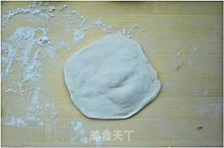 老北京传统清真名小吃---门钉肉饼的做法步骤：2