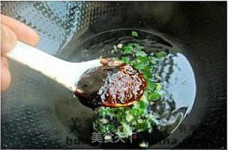 酱烧素鸡豆芽鹌鹑蛋的做法步骤：2