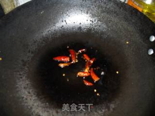 孜然大蒜炒牛肉——独特的美味的做法步骤：2