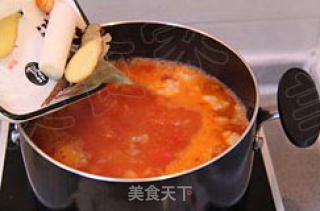 西红柿炖牛腩的做法步骤：3