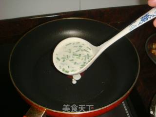 香葱薄饼的做法步骤：2