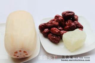 红枣藕汤的做法步骤：2