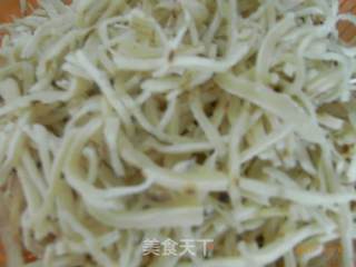 山东肉丝豆芽焖饼的做法步骤：2