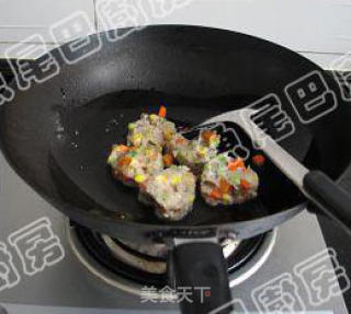 小朋友的最爱---鲮鱼胶蒸时蔬的做法步骤：4