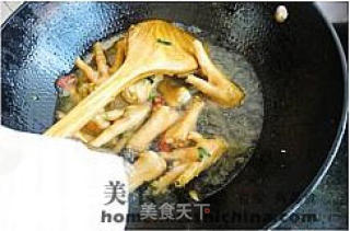 黄焖鸡爪的做法步骤：2