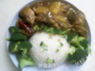 【老桃七厨房】咖喱鸡块饭的做法步骤：2