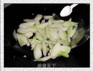 很少吃过的----清炒蒜香笕兰的做法步骤：3