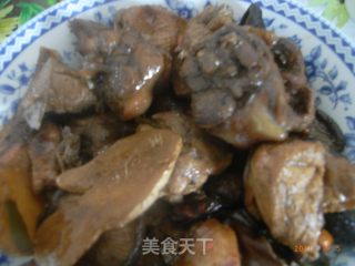 香菇本地鸡的做法步骤：2