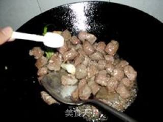 红烧牛肉的做法步骤：2
