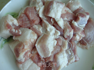 萝卜焖肉的做法步骤：2