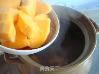 木瓜花生鸡脚汤的做法步骤：4