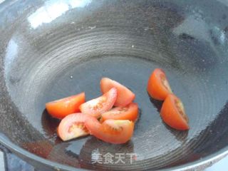 木耳蘑菇炒鸡蛋的做法步骤：3