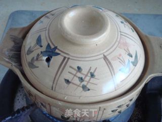 斋鱼煲的做法步骤：2