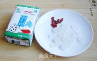 蒸蛋也可以很甜蜜—香橙牛奶蒸蛋的做法步骤：4