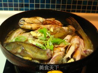 家常烧狗扛鱼的做法步骤：5
