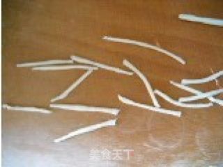 拉面拌皮蛋的做法步骤：3