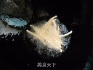 拉面拌皮蛋的做法步骤：3