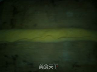 南瓜花卷的做法步骤：2