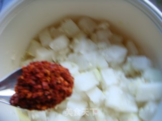 漂亮好吃的辣萝卜的做法步骤：2